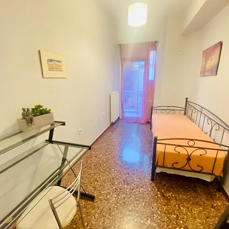 Olive Tree Deluxe Apt 70M From Athens Metro Exterior photo